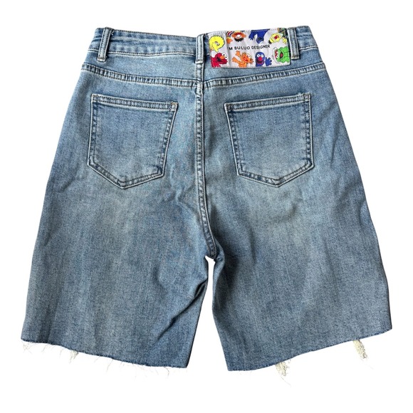 Y2K Sesame Street Denim Shorts M (Tagged XL) Raw Hem Grunge Bermuda Jean Jorts - Picture 1 of 5